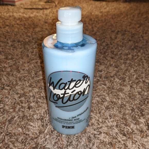 PINK Victoria's Secret Skincare New Vs Pink Water Lotion